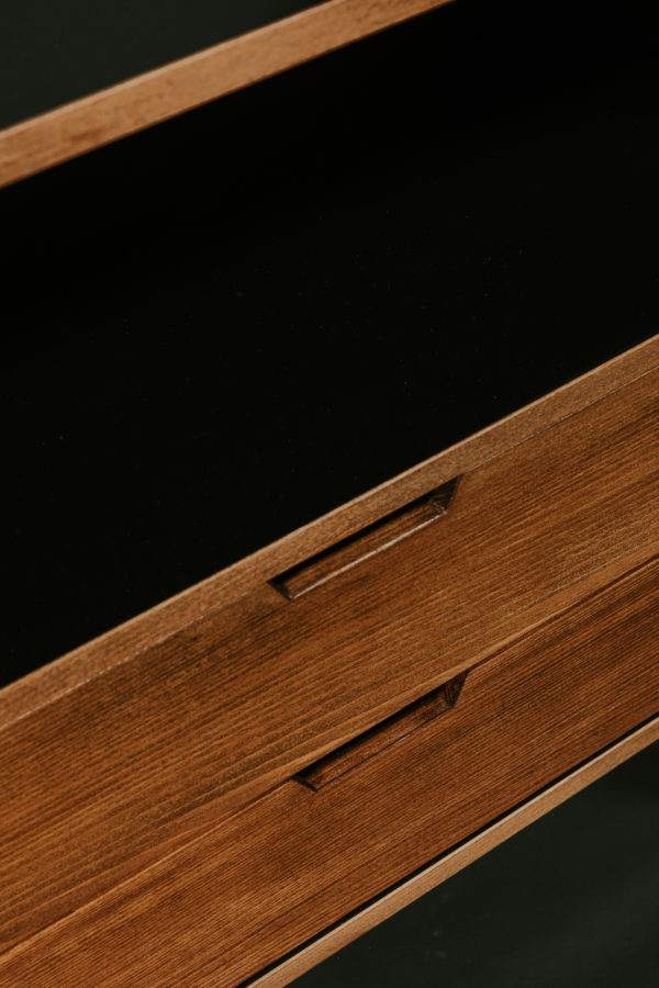 Sideboard - Image 2